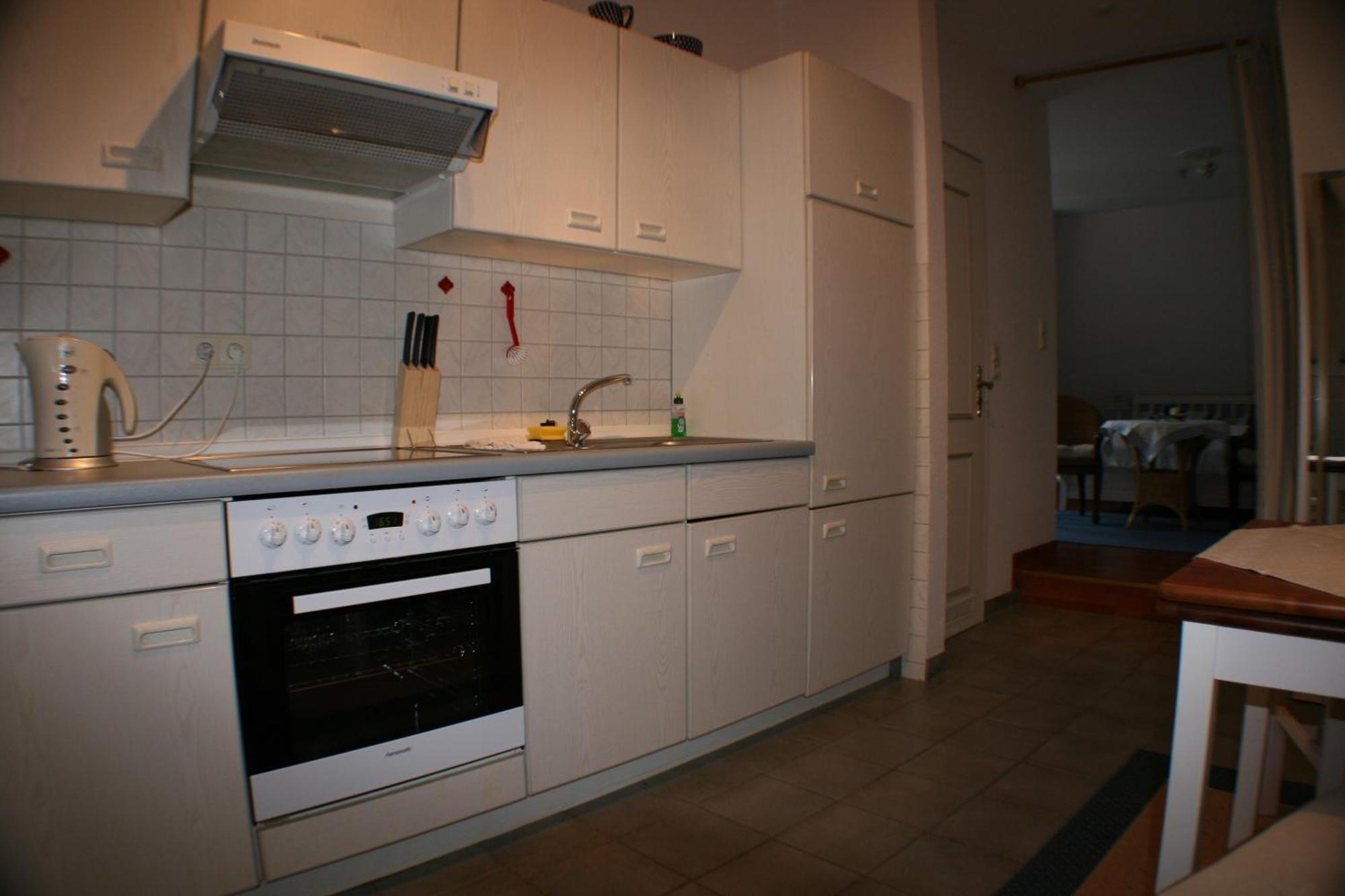 Ferienwohnungen Im Hotel Garni Zur Post Utersum Ruang foto